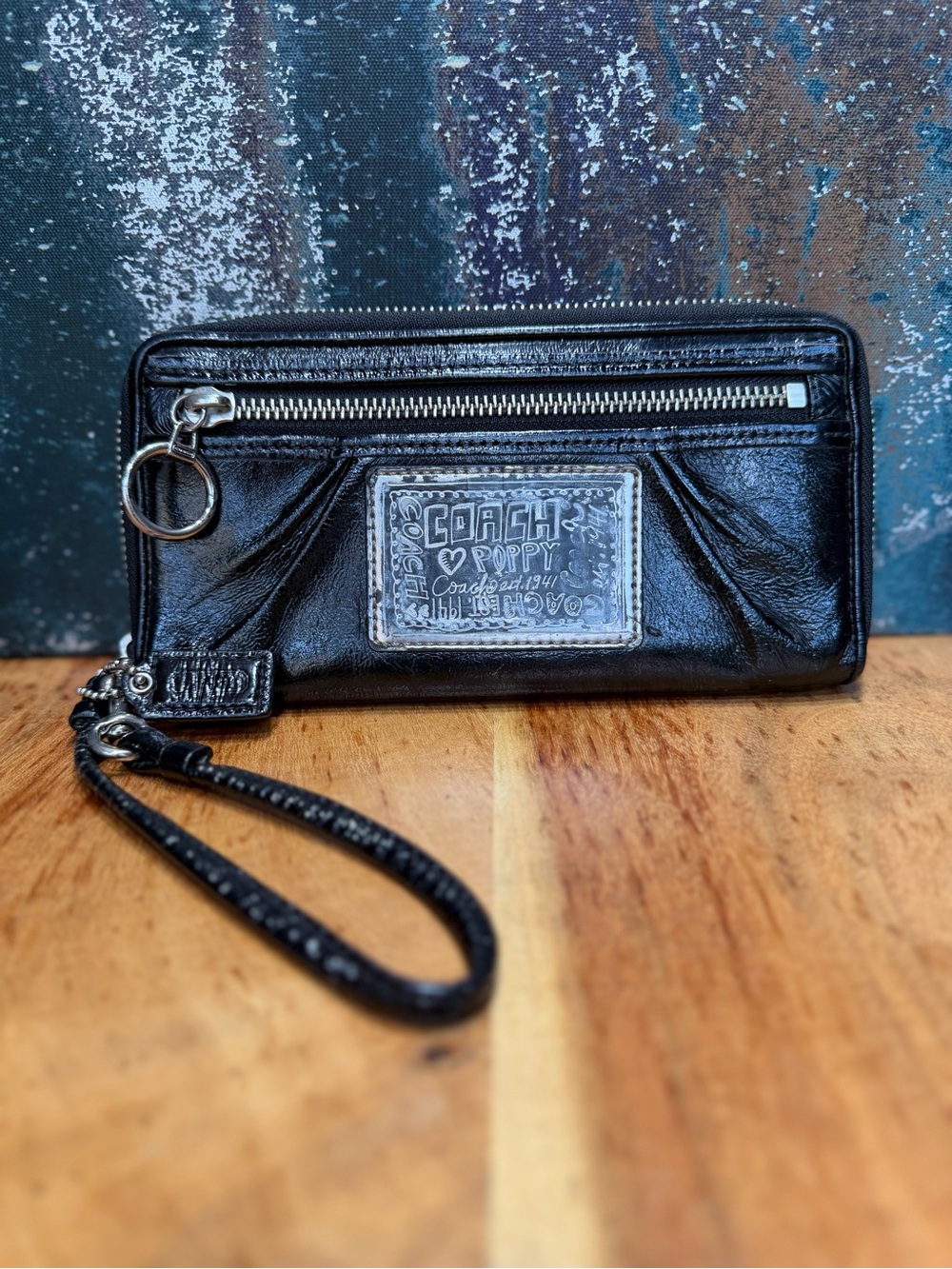 Coach Y2K Poppy Black Patent Leather Zip-Around Wallet Wristlet